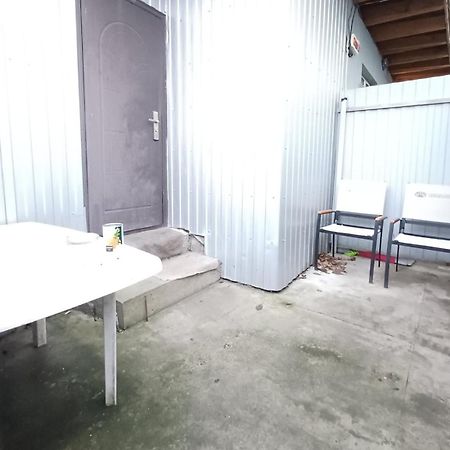 Дом С Удобствами, Возле 3 Городской Больницы Tcherkássi Exterior foto